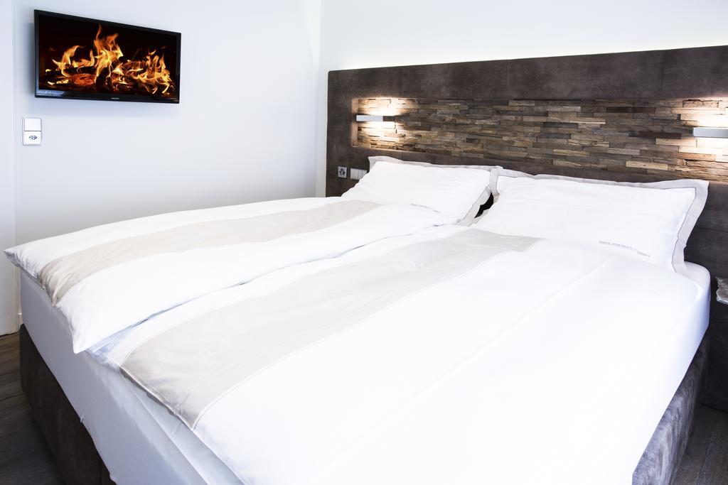 Haus Andorra Apartment Цермат Екстериор снимка