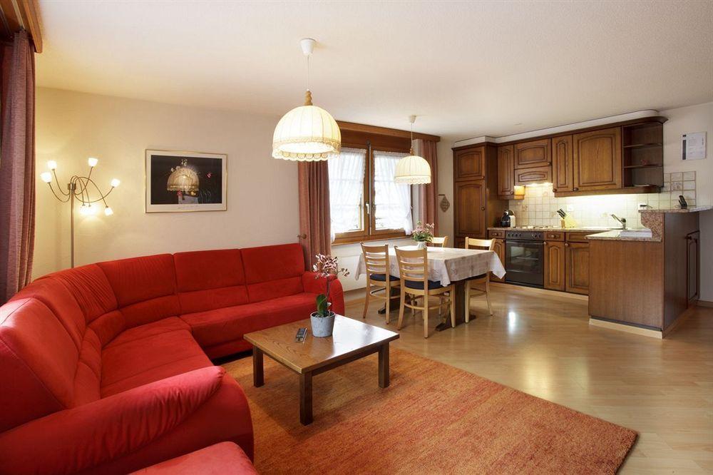 Haus Andorra Apartment Цермат Екстериор снимка
