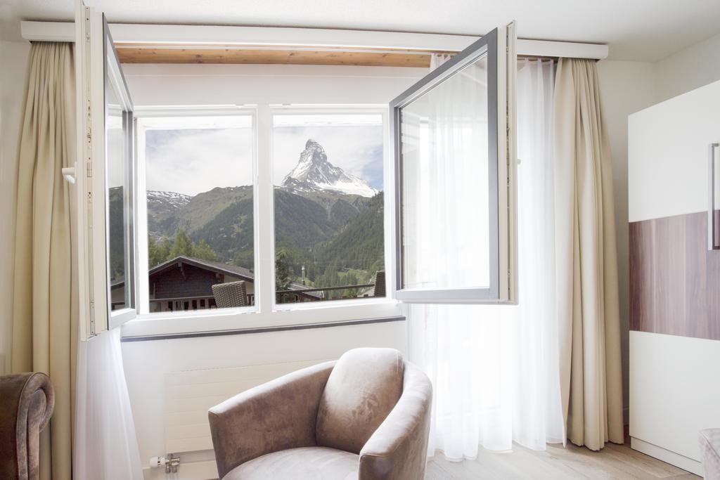 Haus Andorra Apartment Цермат Екстериор снимка