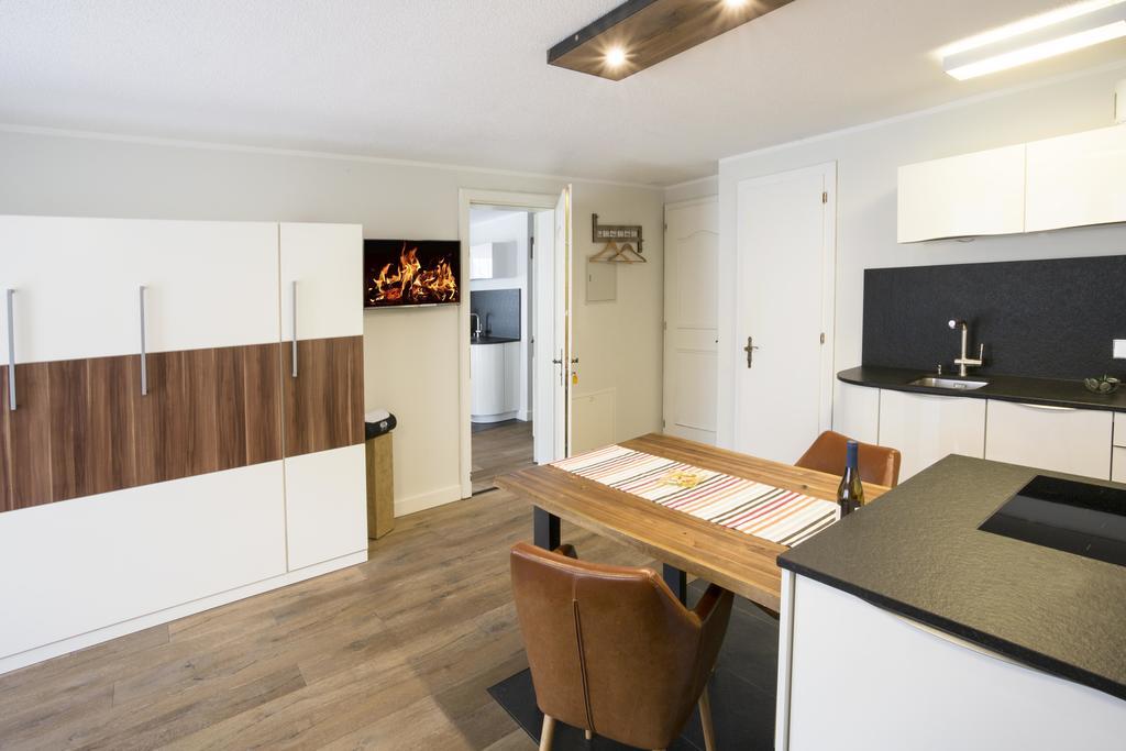 Haus Andorra Apartment Цермат Екстериор снимка