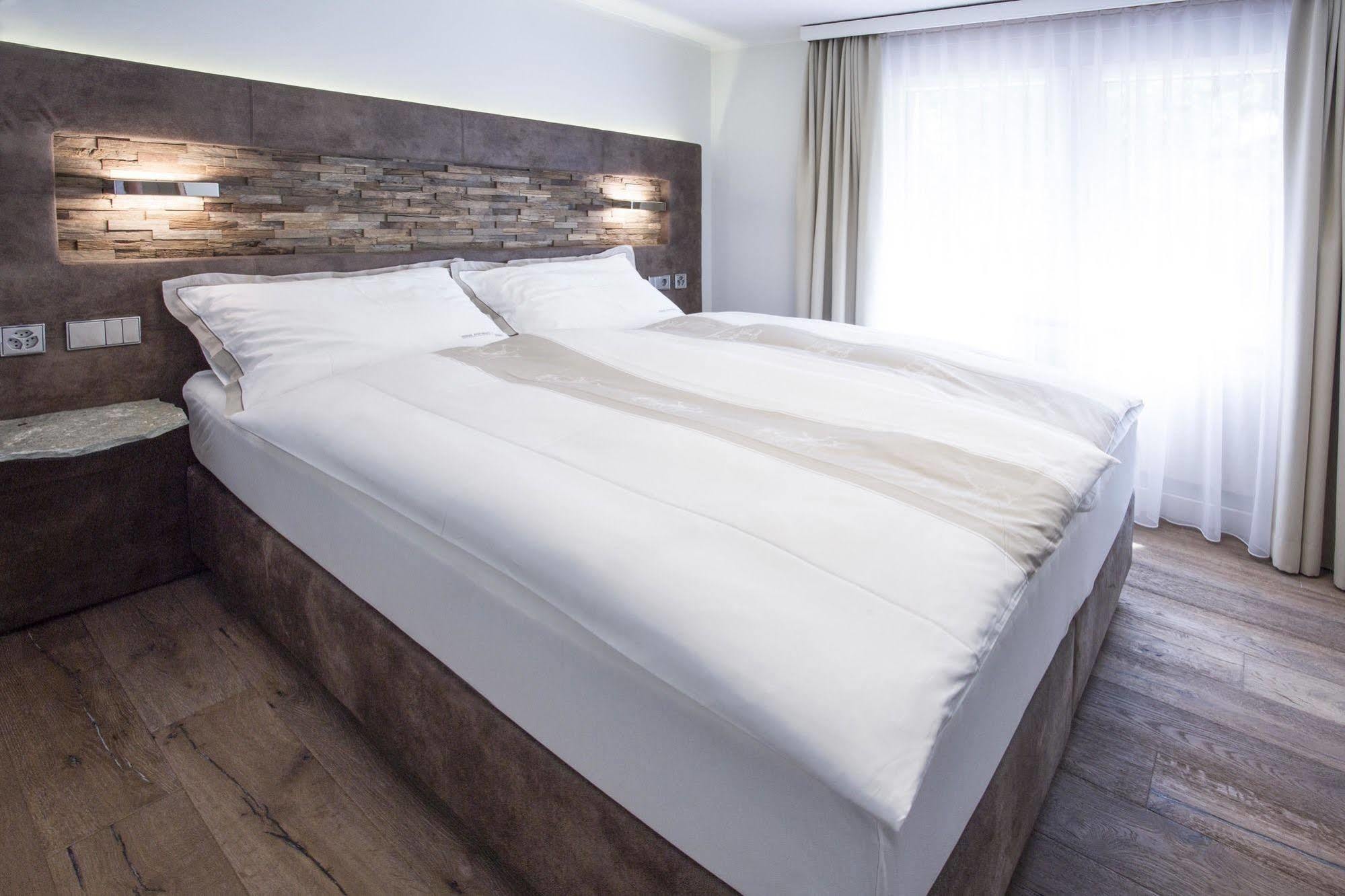 Haus Andorra Apartment Цермат Екстериор снимка