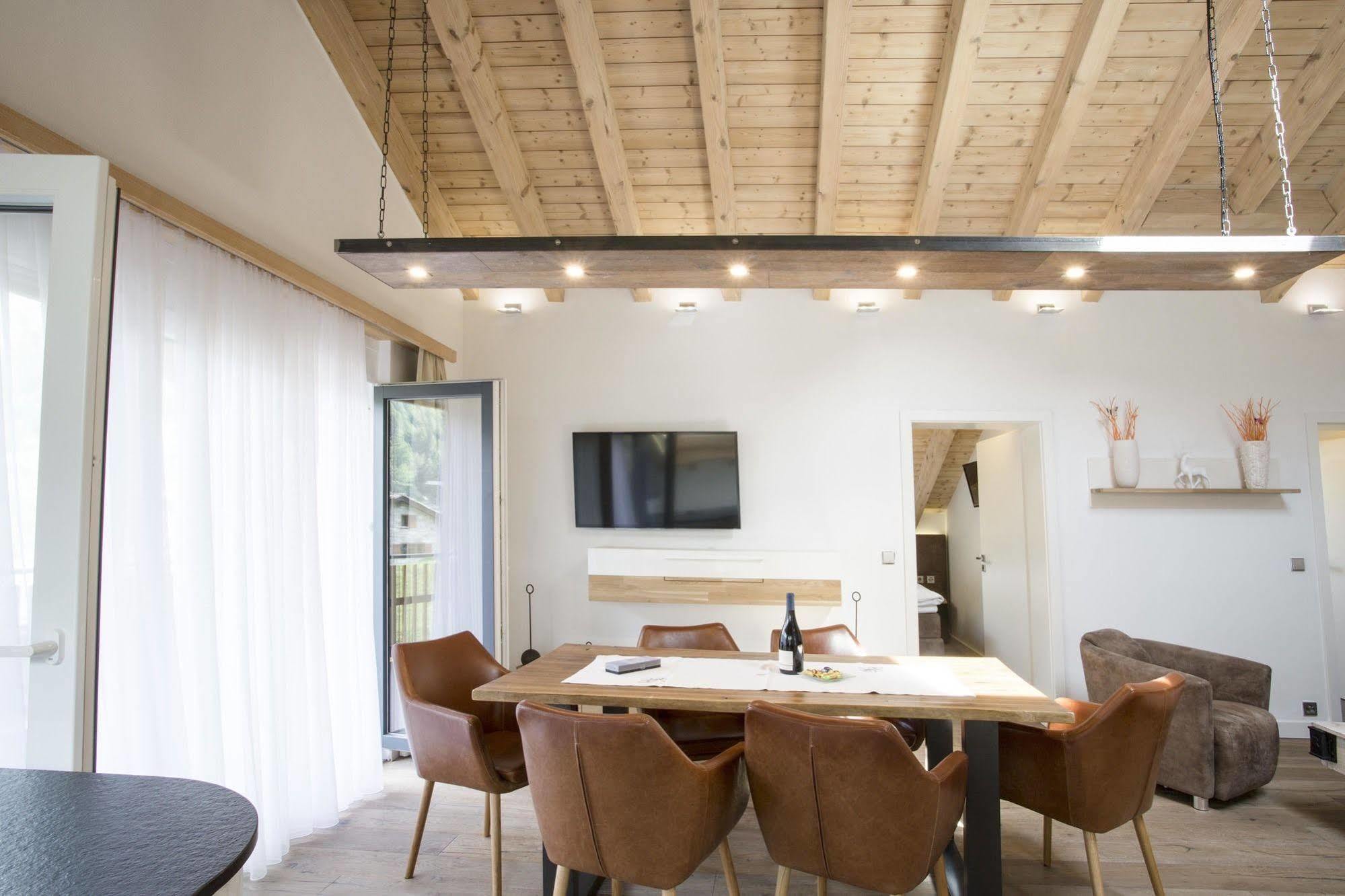 Haus Andorra Apartment Цермат Екстериор снимка