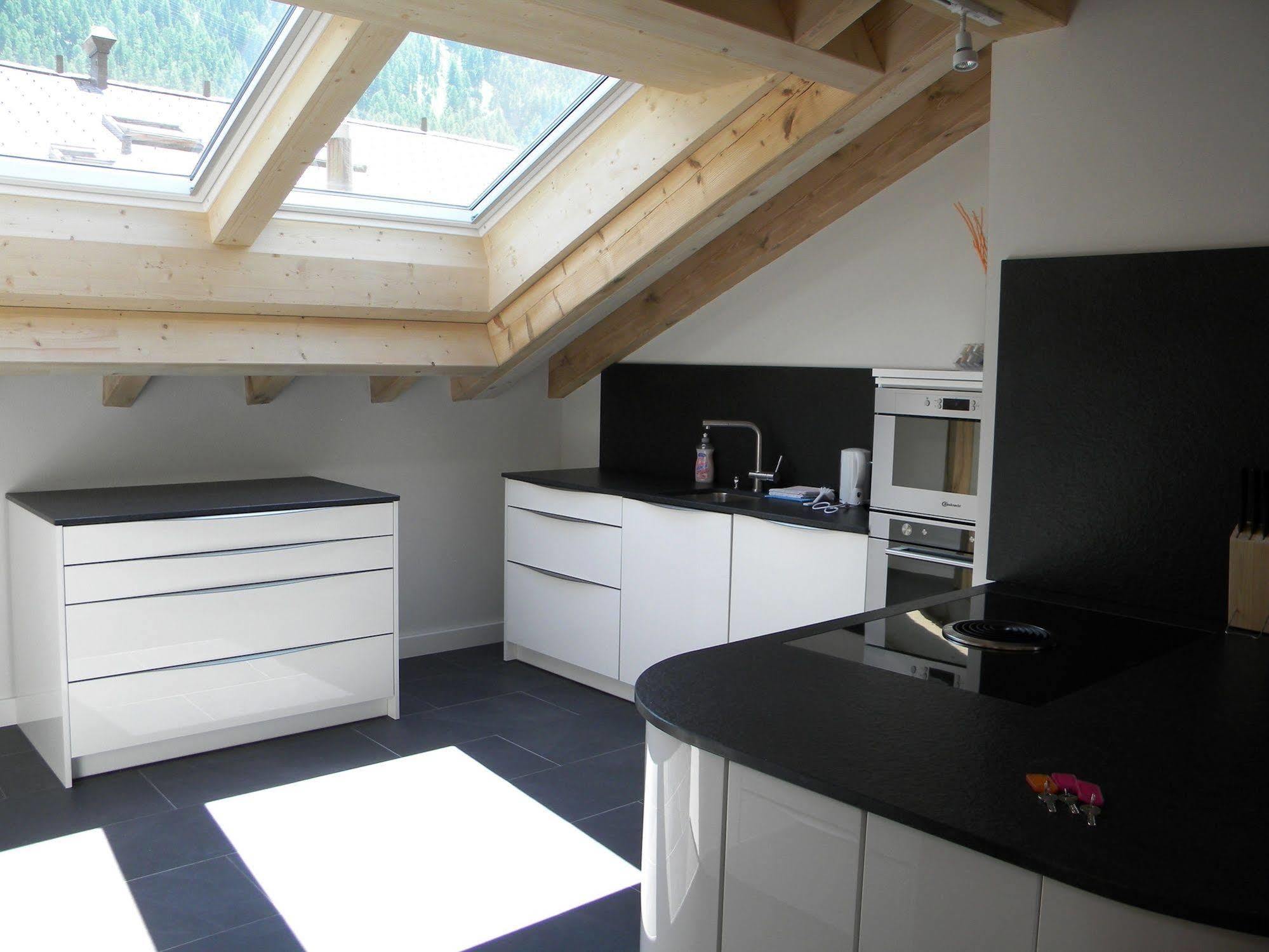 Haus Andorra Apartment Цермат Екстериор снимка