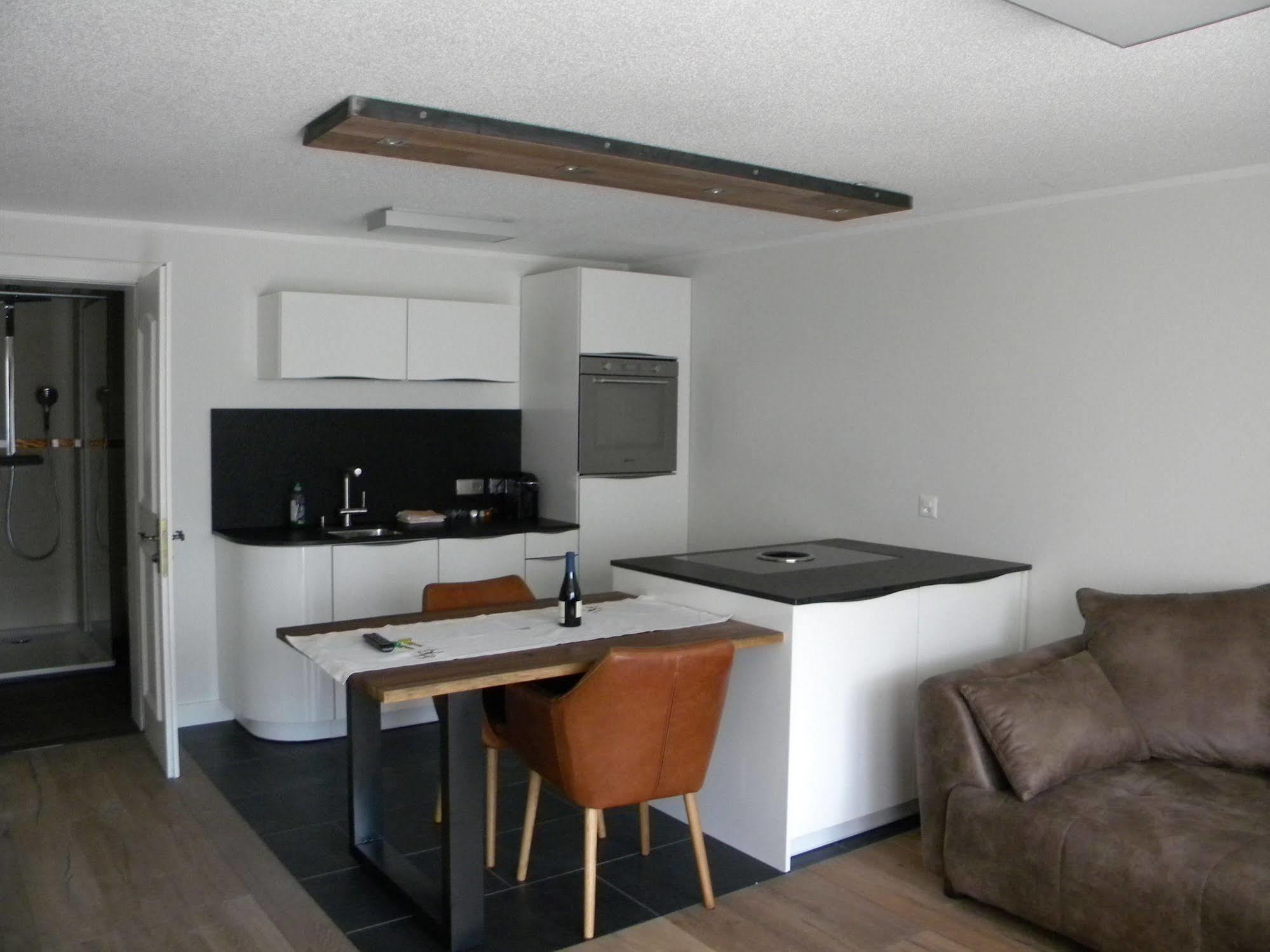 Haus Andorra Apartment Цермат Екстериор снимка